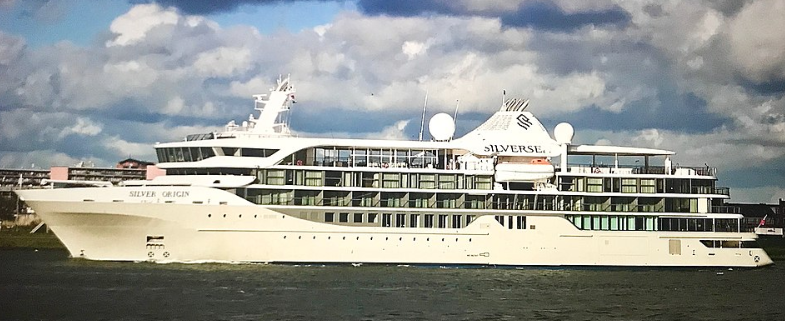 Cruise Ship